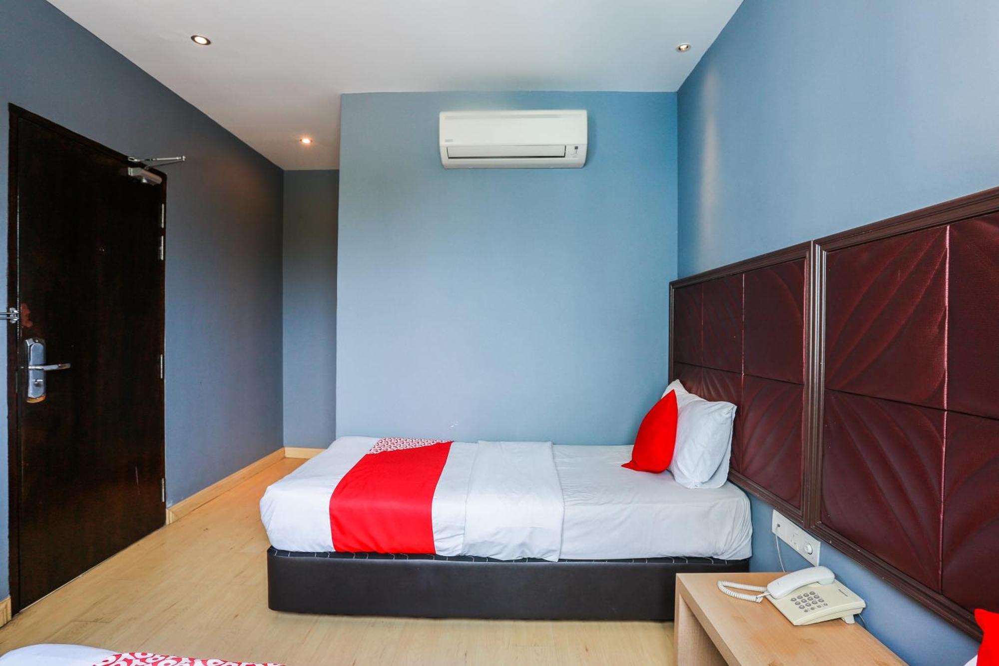 Oyo 90894 Hotel Smc I-City Shah Alam Exterior foto